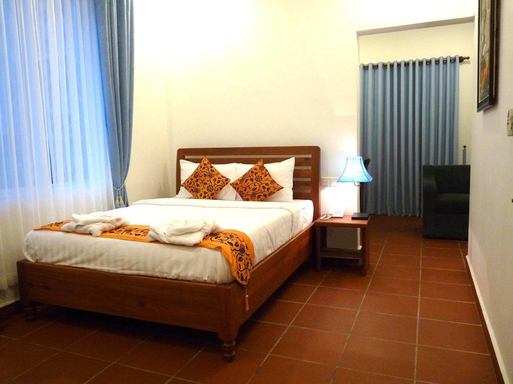 The Blue Corner Boutique Hotel Phnom Penh Ngoại thất bức ảnh