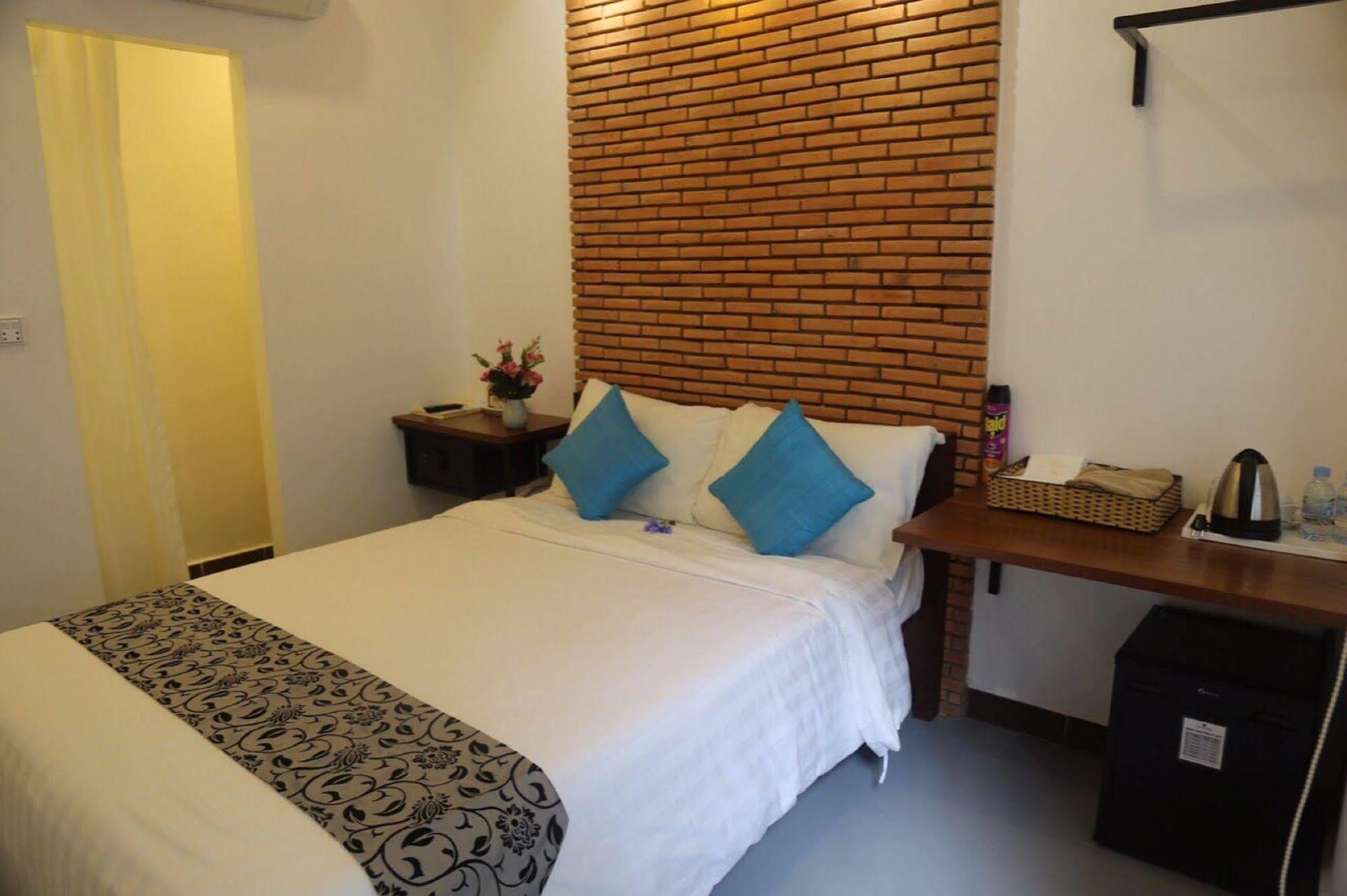 The Blue Corner Boutique Hotel Phnom Penh Ngoại thất bức ảnh